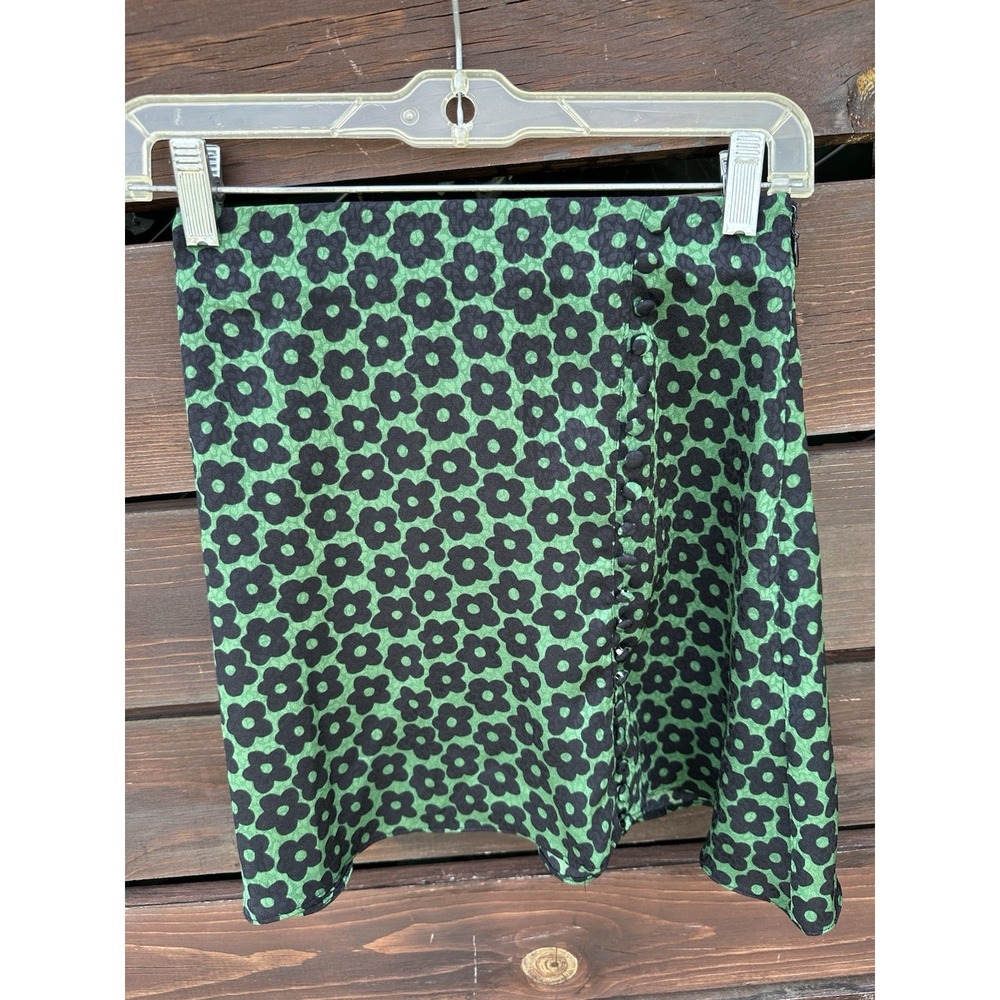 Urban Outfitter UO Clover Black Green Button Elastic Waist Skirt XS St Patrick's